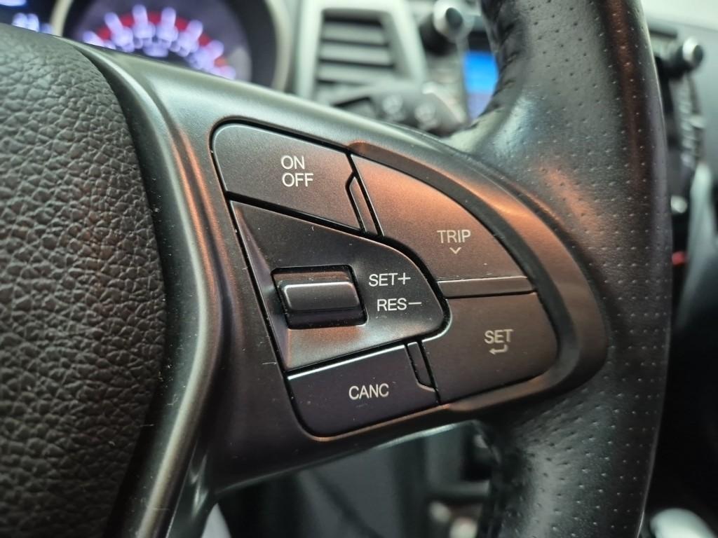 Ssangyong Tivoli 2018 Blanco - Importación desde Corea - HF Imports Iquique - Foto 15