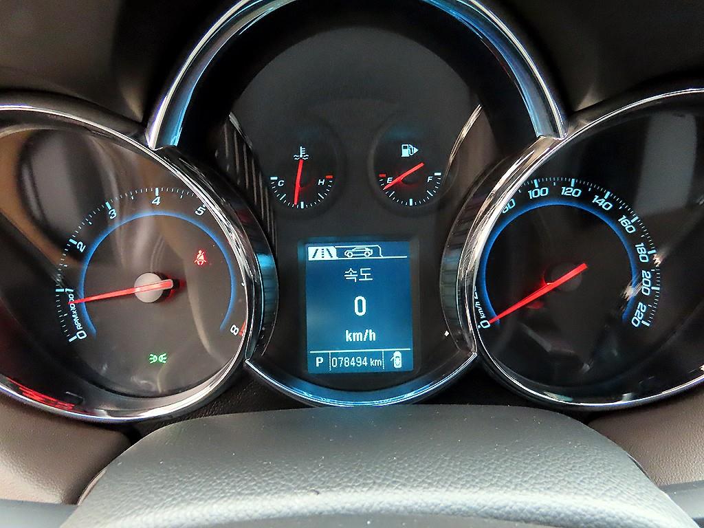 Chevrolet Cruise - Vista 9