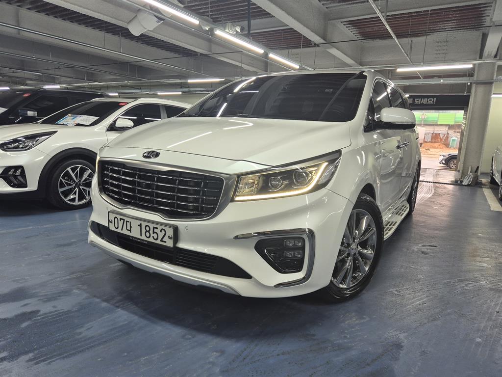 KIA Carnival 2019 Blanco - Importación desde Corea - HF Imports Iquique - Foto 1