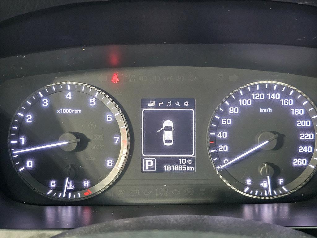 HYUNDAI Sonata - Vista 7