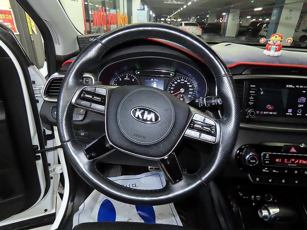 KIA Sorento - Vista 8