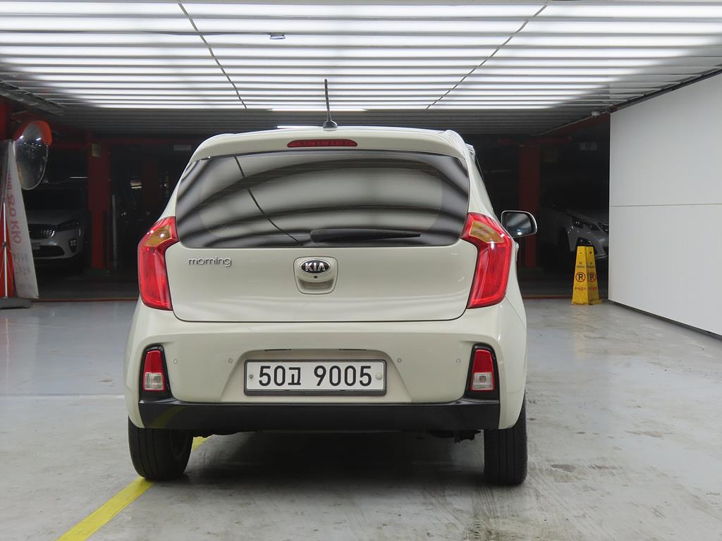 KIA Morning - Vista 3