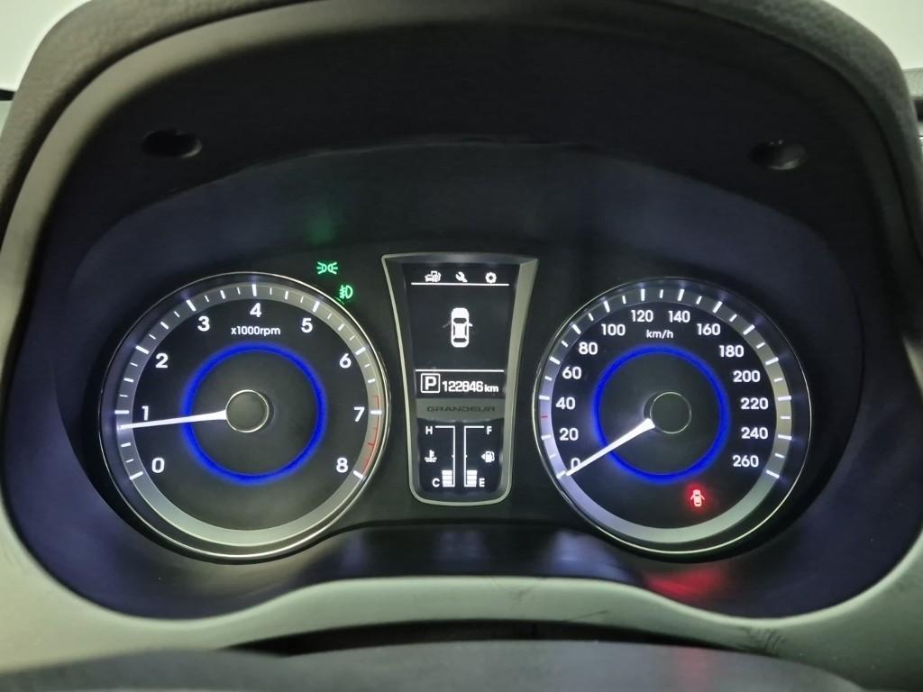 HYUNDAI Grandeur 2015 Negro - Importación desde Corea - HF Imports Iquique - Foto 19