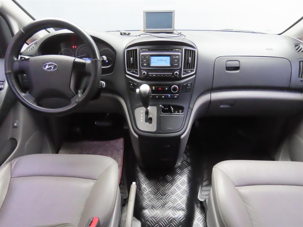 HYUNDAI Starex 2018 Plateado - Importación desde Corea - HF Imports Iquique - Foto 7