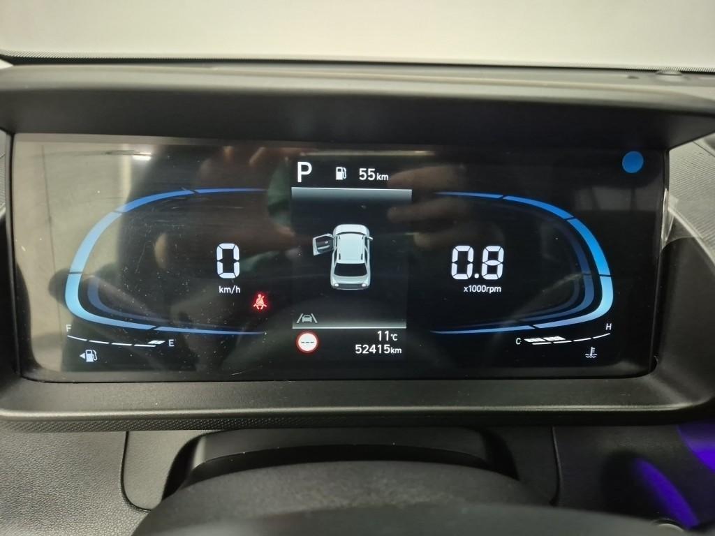 HYUNDAI Casper - Vista 6
