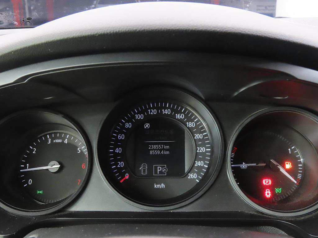 SAMSUNG SM6 - Vista 9