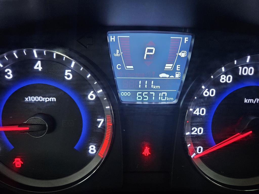 HYUNDAI Accent 2014 Gris - Importación desde Corea - HF Imports Iquique - Foto 13