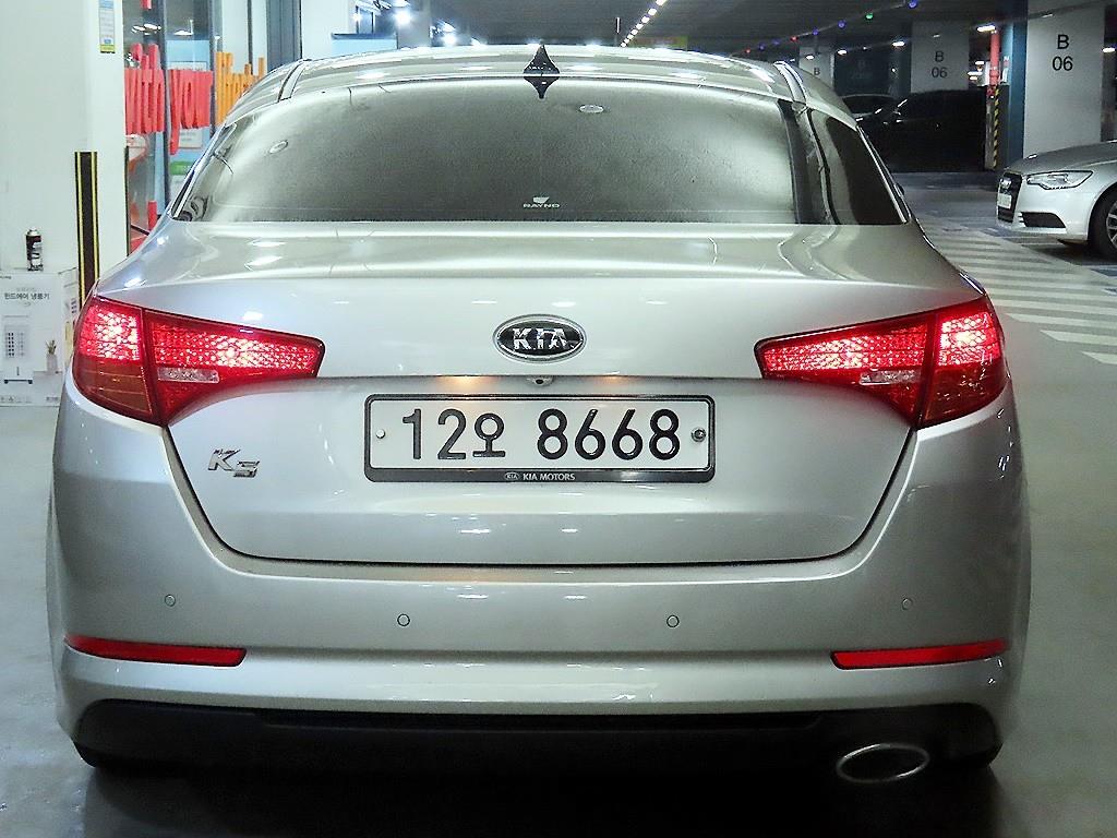 KIA K5 - Vista 5