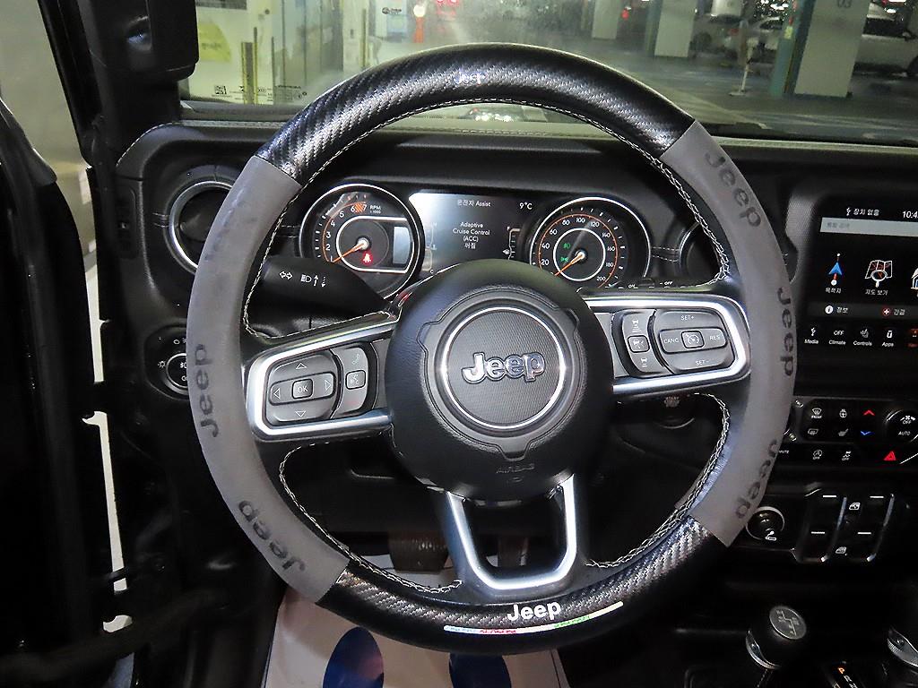 Jeep Wrangler - Vista 8