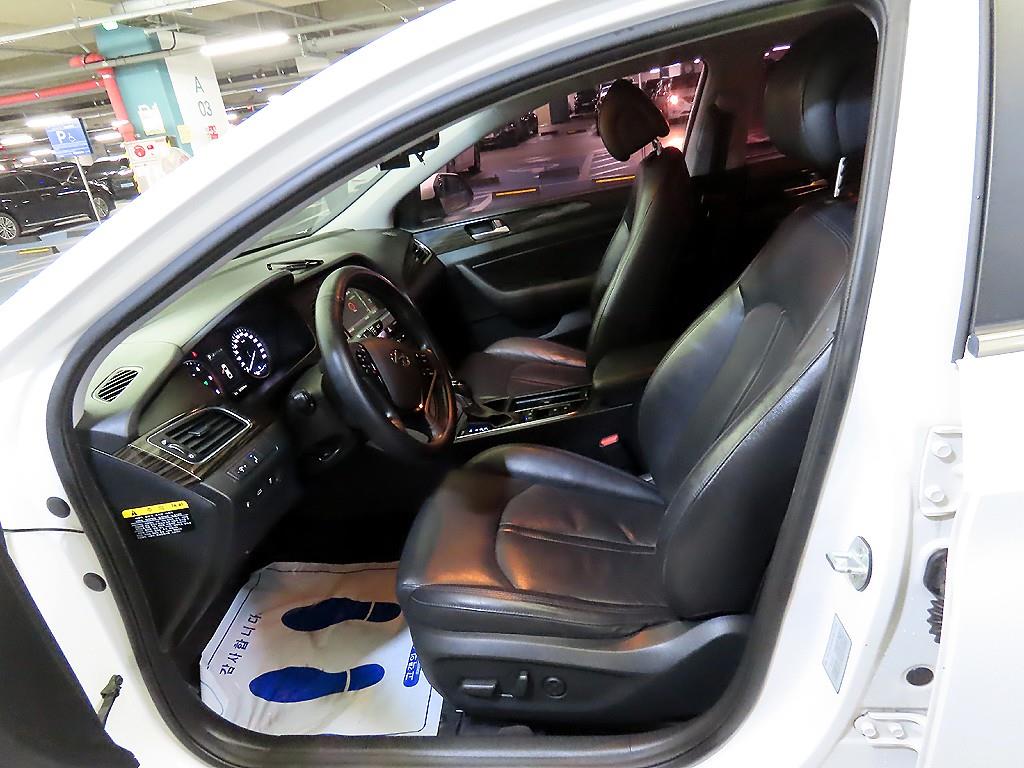 HYUNDAI Sonata - Vista 6