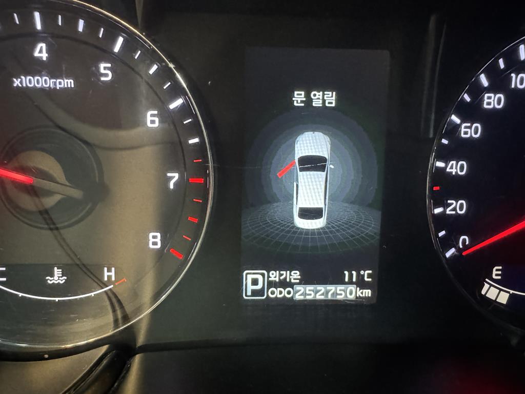 KIA K9 2014 Negro - Importación desde Corea - HF Imports Iquique - Foto 13