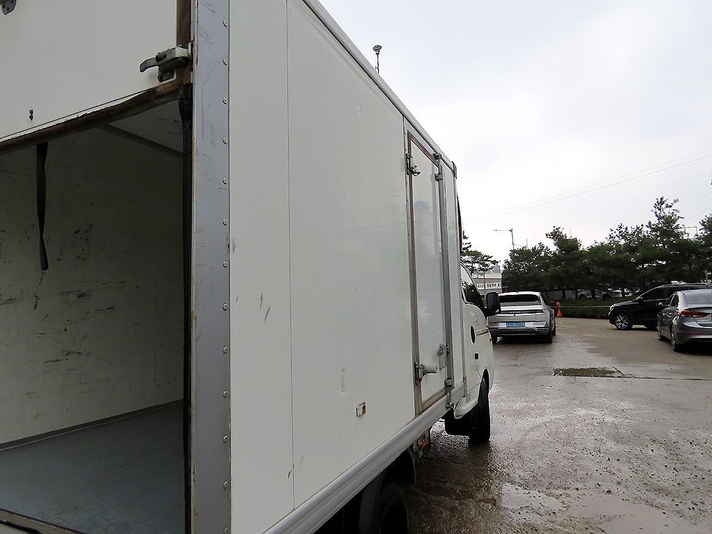 Small Truck Top_Ex(High) Built-in Top Power Gate - Vista 5
