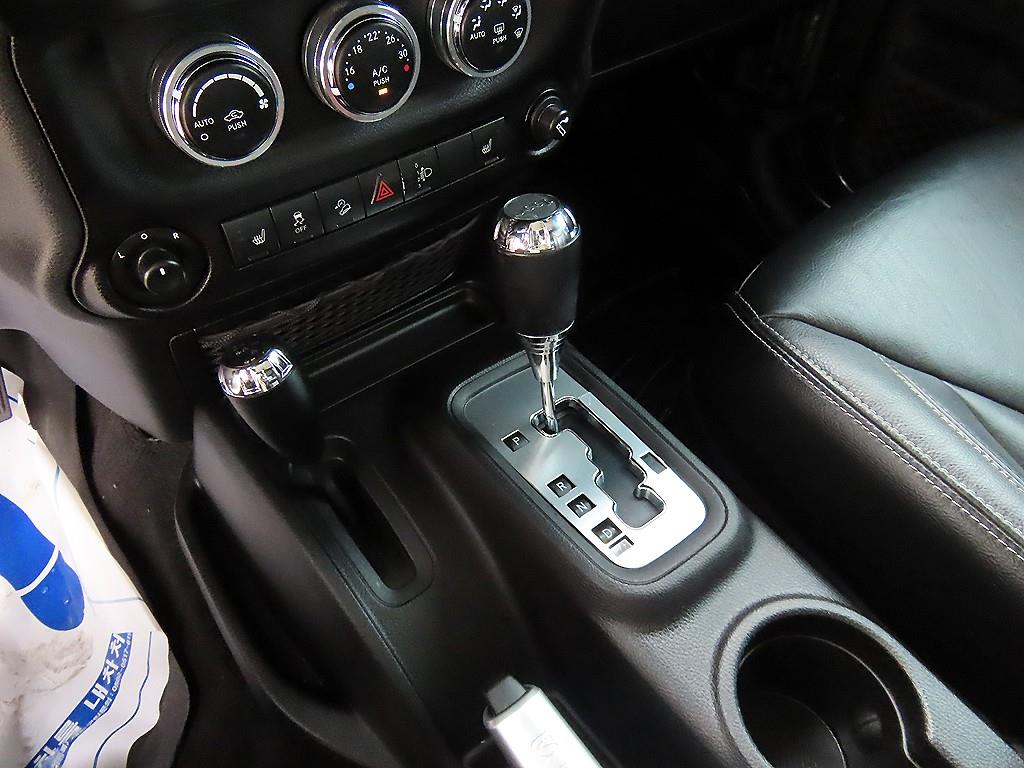 Jeep Wrangler - Vista 10