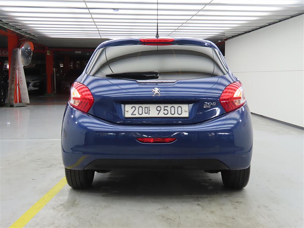 Peugeot 208 - Vista 3