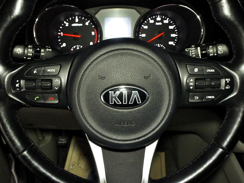 KIA Carnival 2016 Gris - Importación desde Corea - HF Imports Iquique - Foto 8