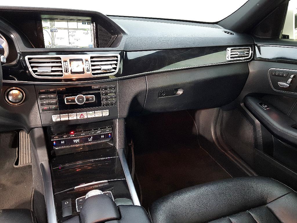 Mercedes Benz E class - Vista 10