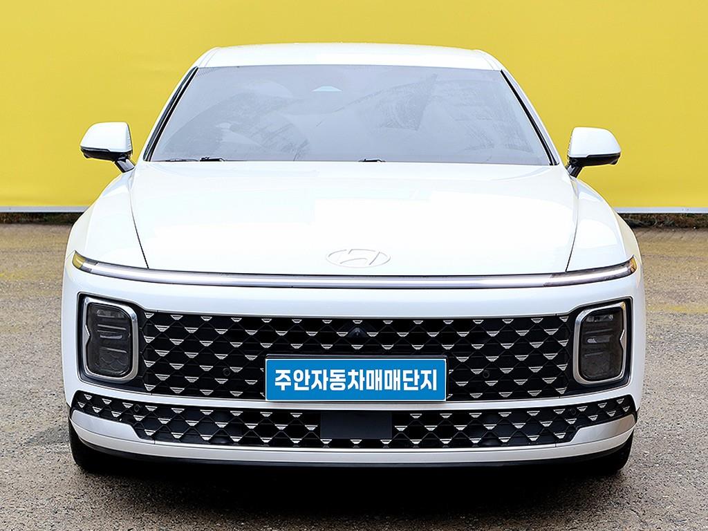 HYUNDAI Grandeur - Vista 3