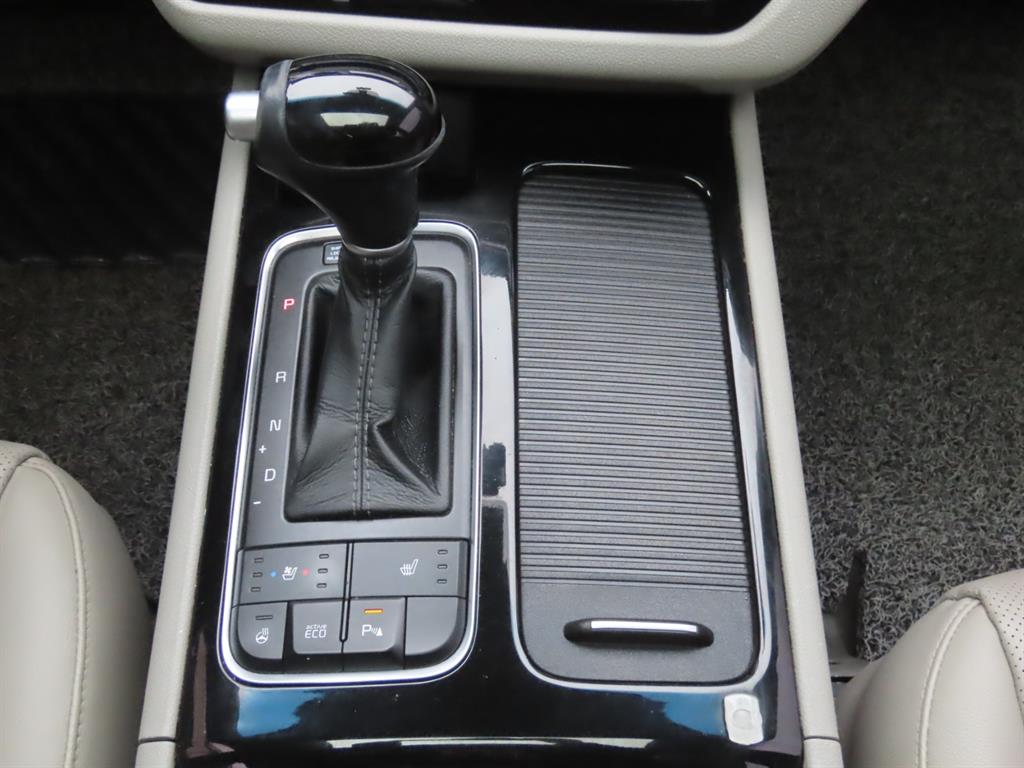 KIA Carnival 2015 Negro - Importación desde Corea - HF Imports Iquique - Foto 12