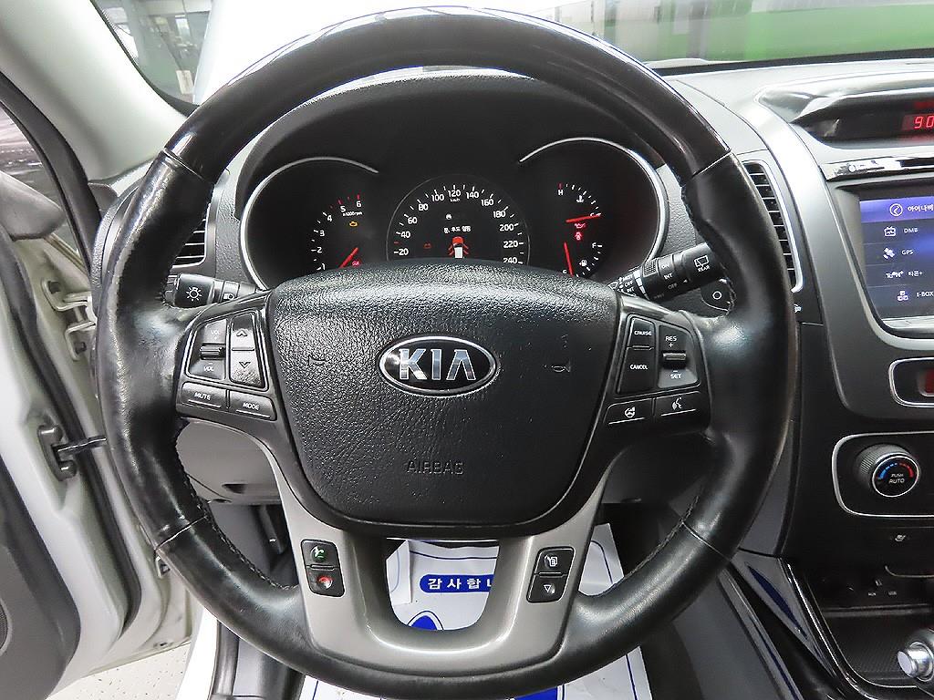 KIA Sorento 2014 Plateado - Importación desde Corea - HF Imports Iquique - Foto 11