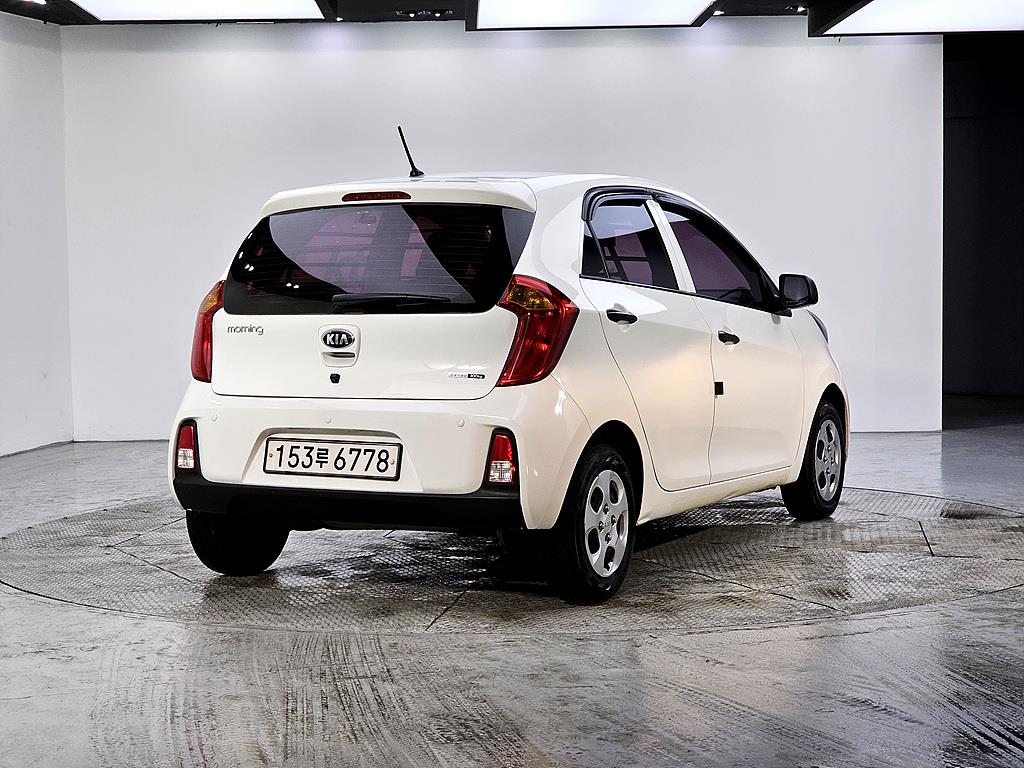 KIA Morning - Vista 4