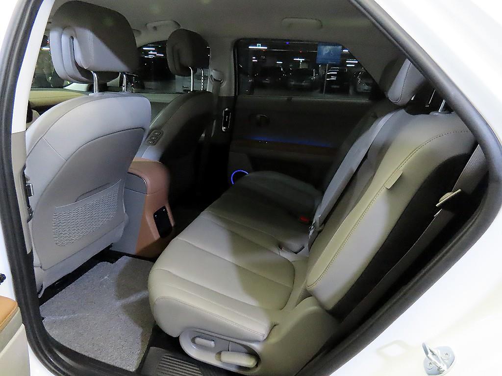 HYUNDAI Ioniq 5 - Vista 7