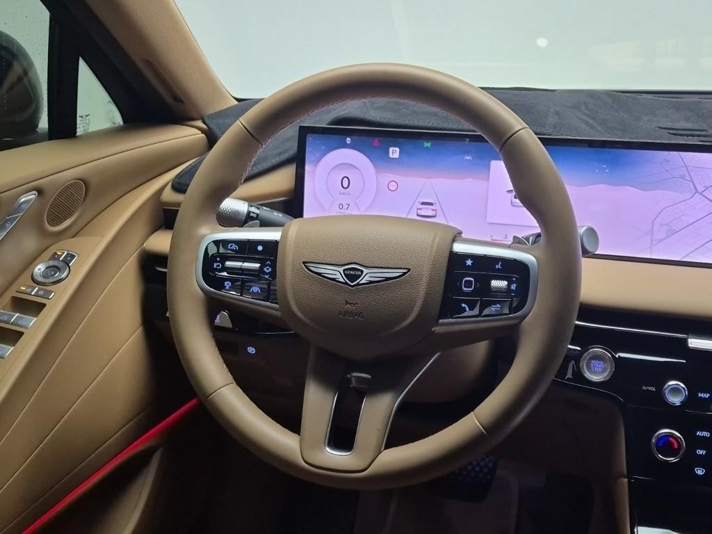 Genesis G80 - Vista 9