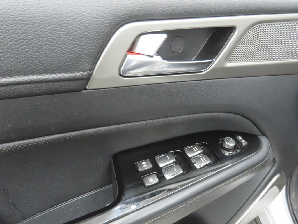 Ssangyong Rexton - Vista 9