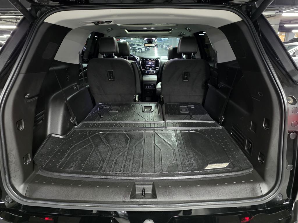 Chevrolet Travers - Vista 9