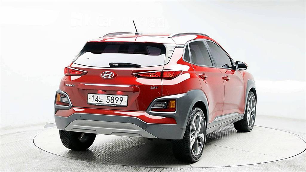 HYUNDAI Kona - Vista 5