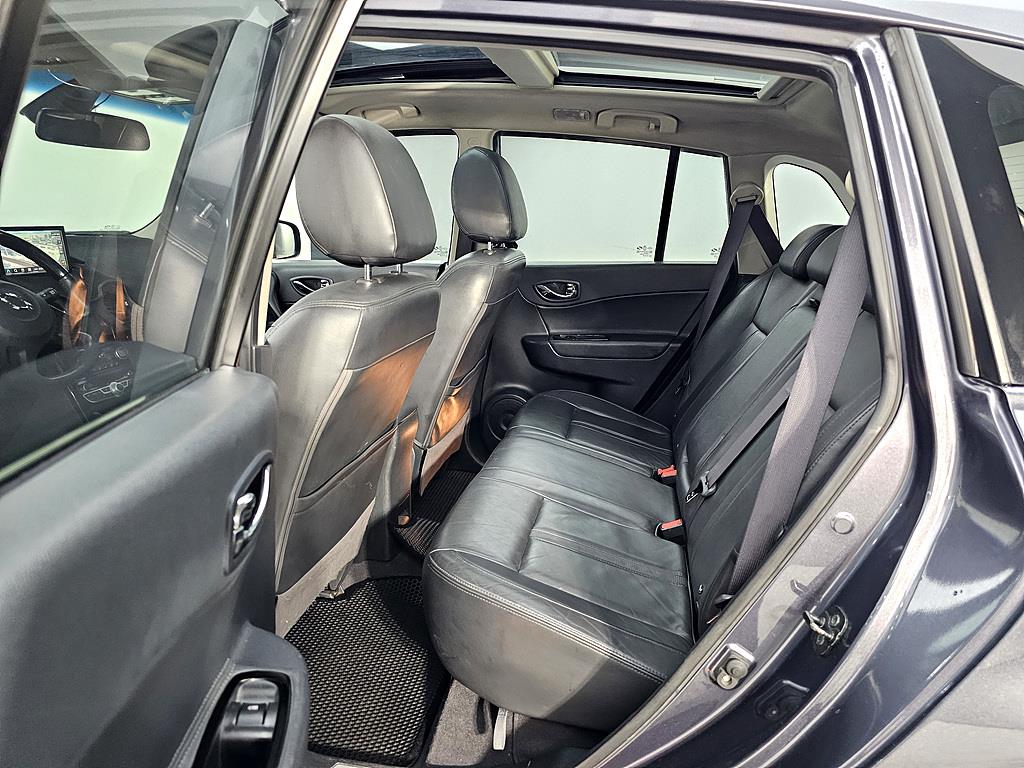 SAMSUNG QM5 - Vista 8