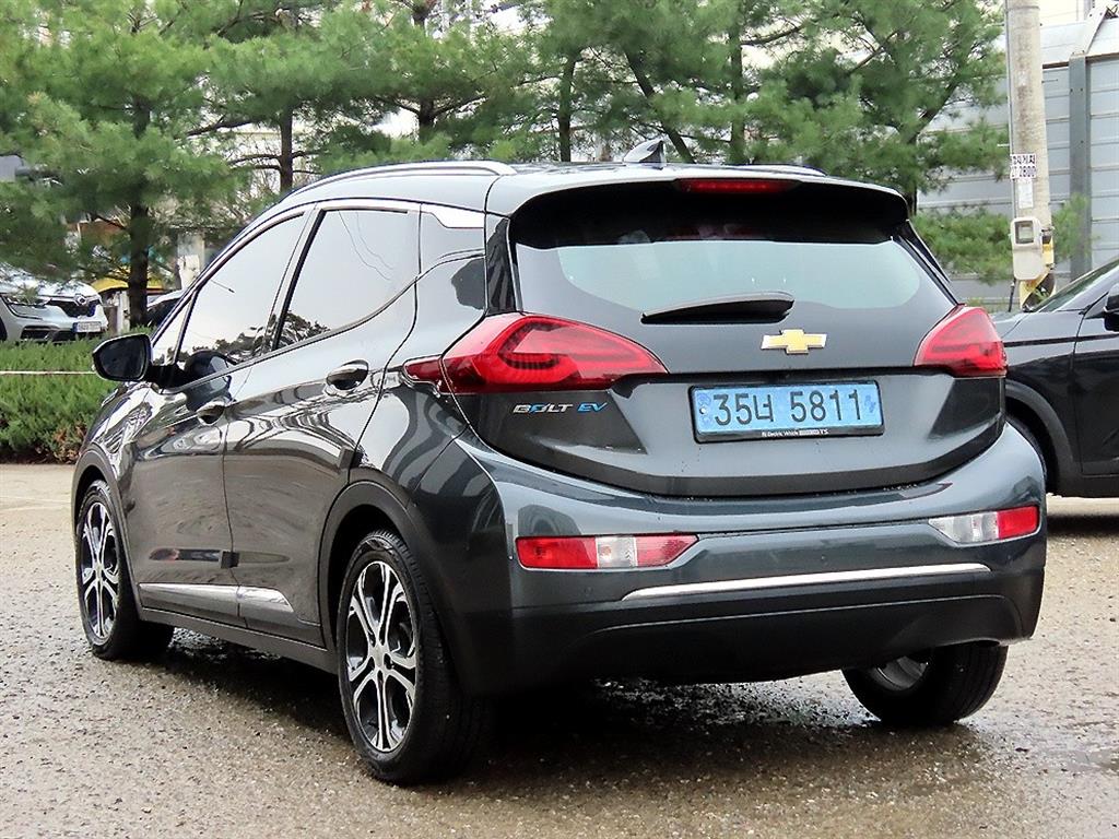 Chevrolet Bolt - Vista 3
