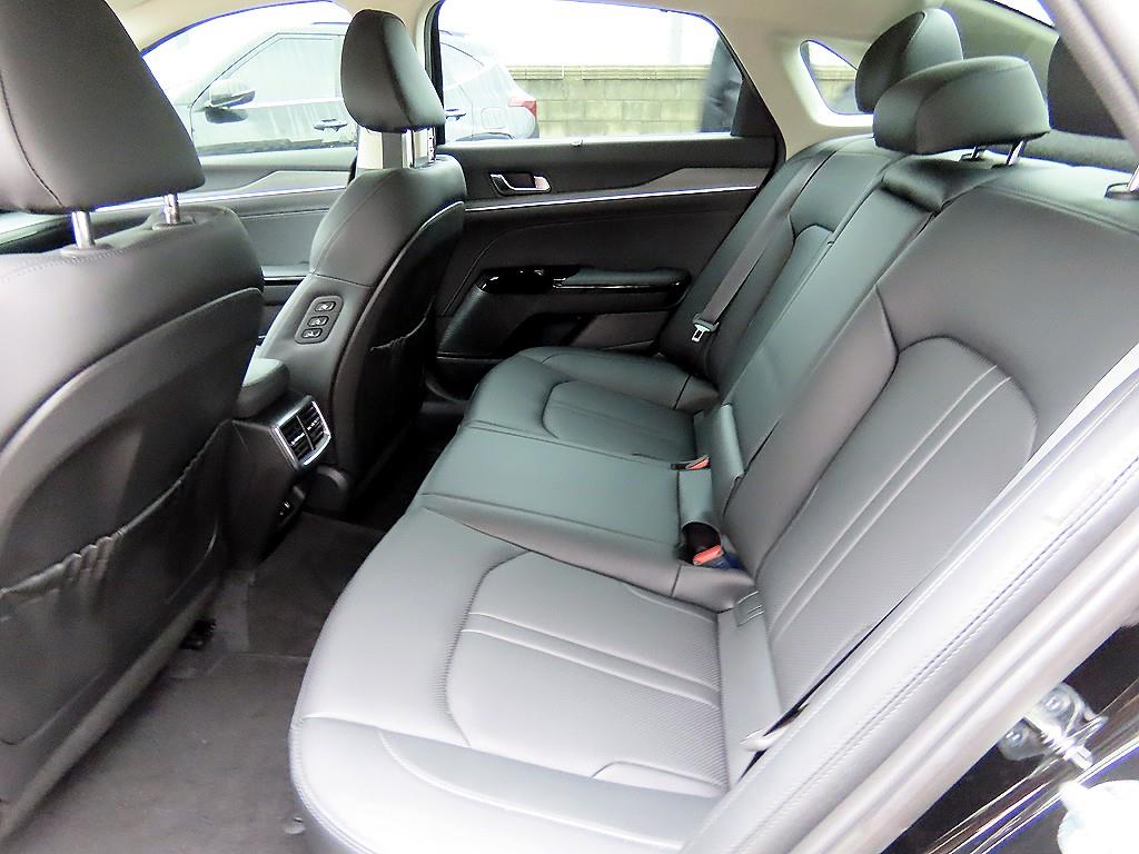 KIA K5 - Vista 6