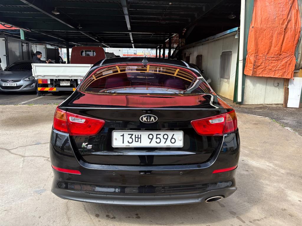 KIA K5 - Vista 4