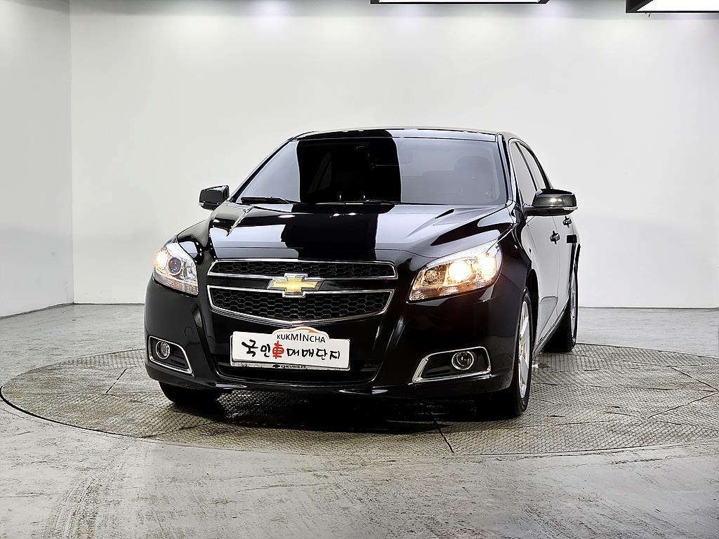 Chevrolet Malibu - Vista 2