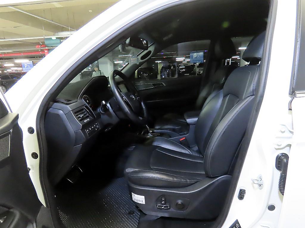 Ssangyong Rexton - Vista 6