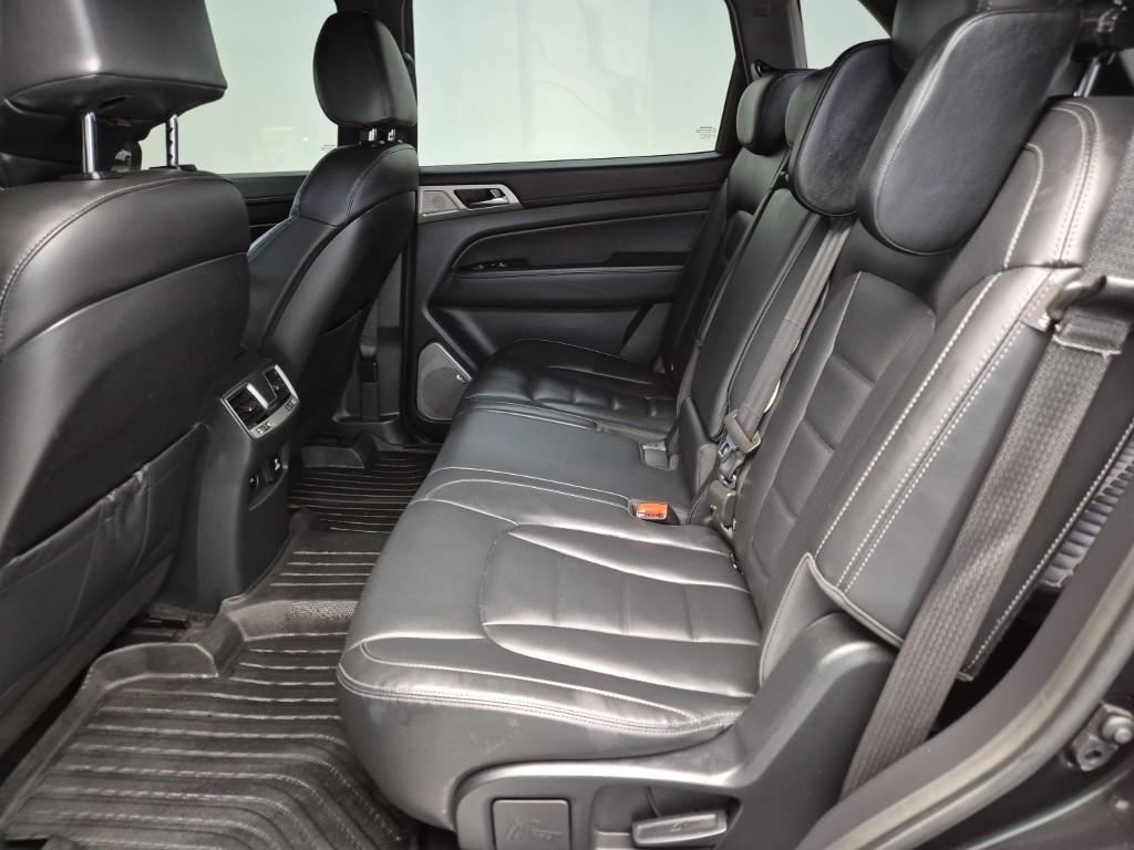 Ssangyong Rexton - Vista 12