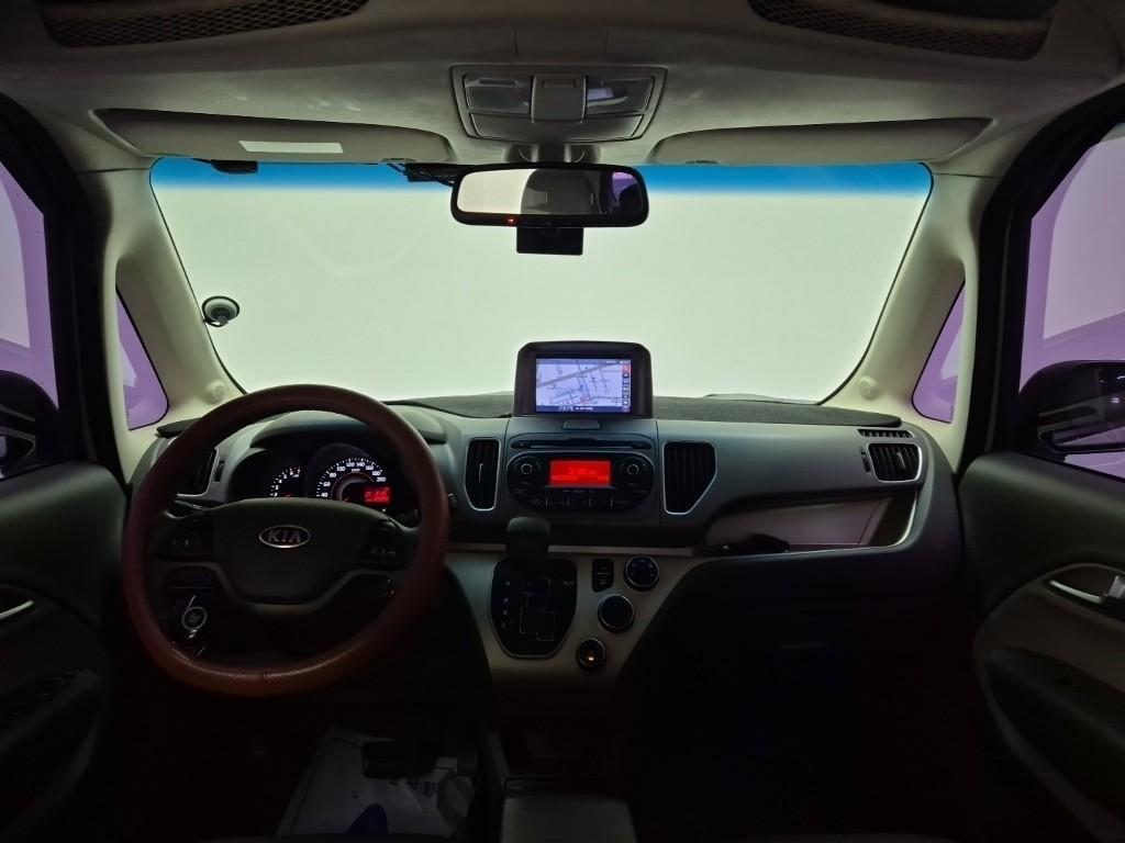 KIA Ray - Vista 5