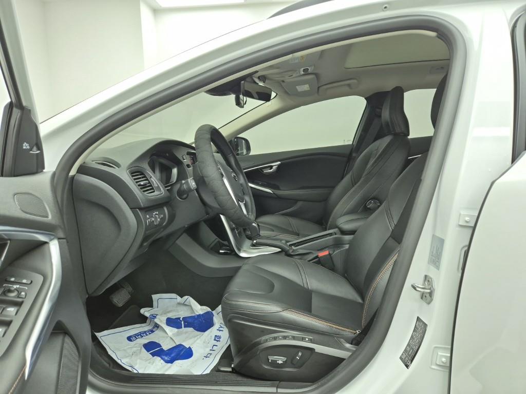 Volvo V40 - Vista 11