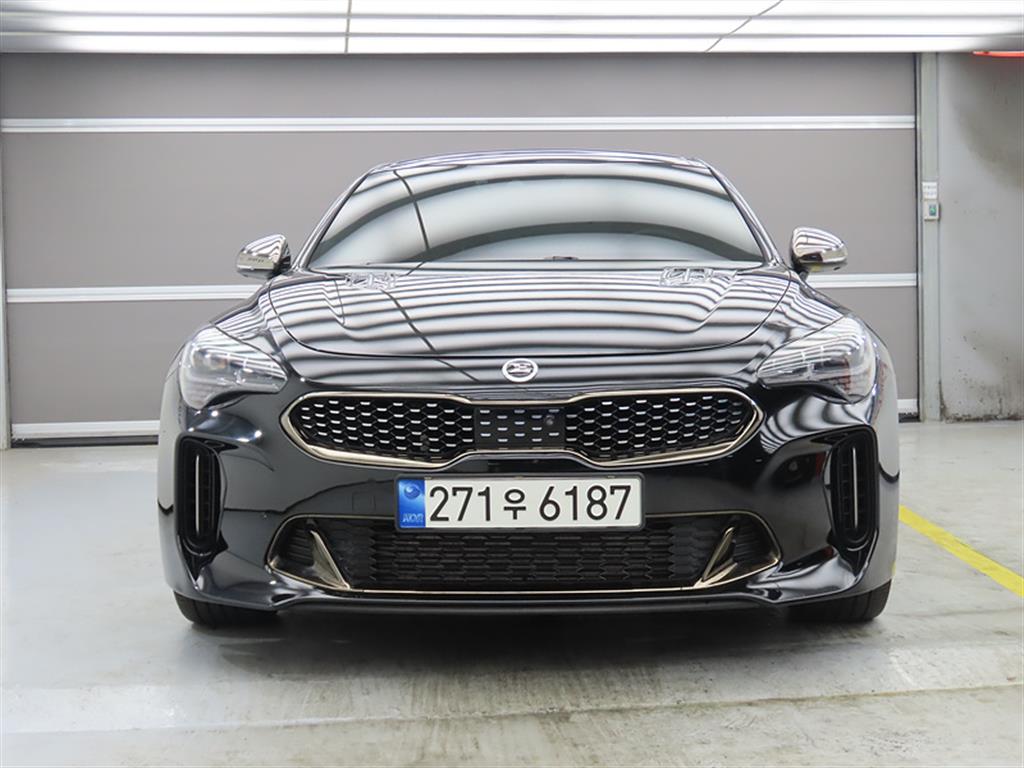 KIA Stinger - Vista 2