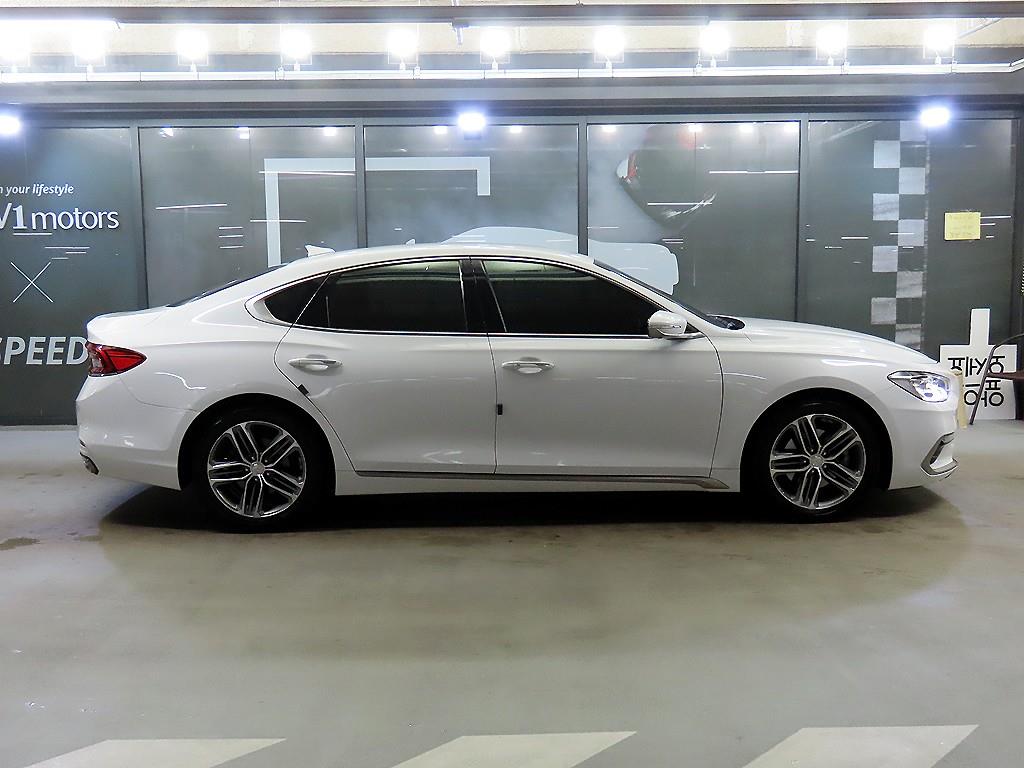 HYUNDAI Grandeur - Vista 3