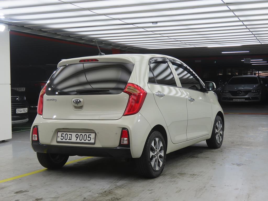 KIA Morning - Vista 4