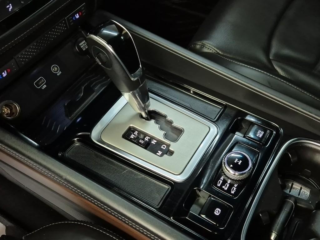 Ssangyong Rexton - Vista 8