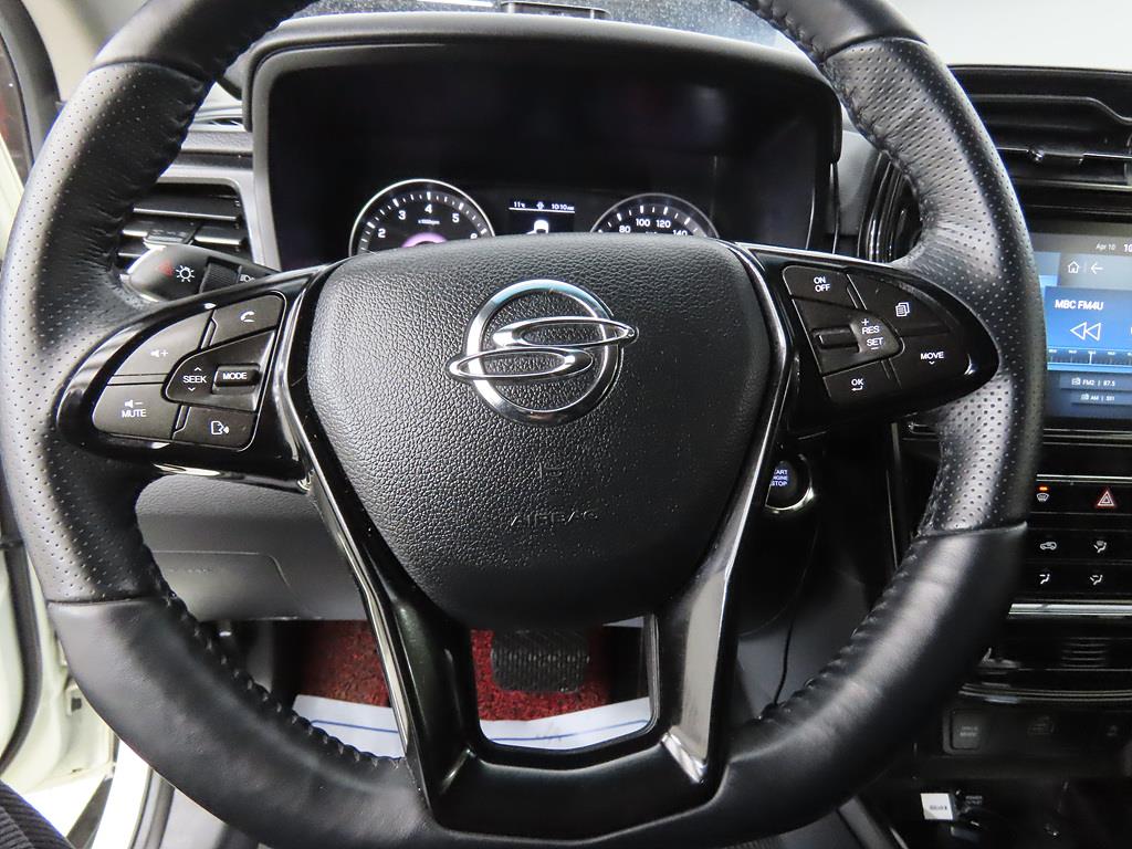 Ssangyong Tivoli - Vista 9