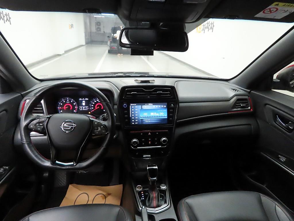 Ssangyong Tivoli - Vista 7