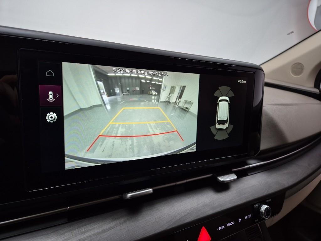 KIA Carnival - Vista 10