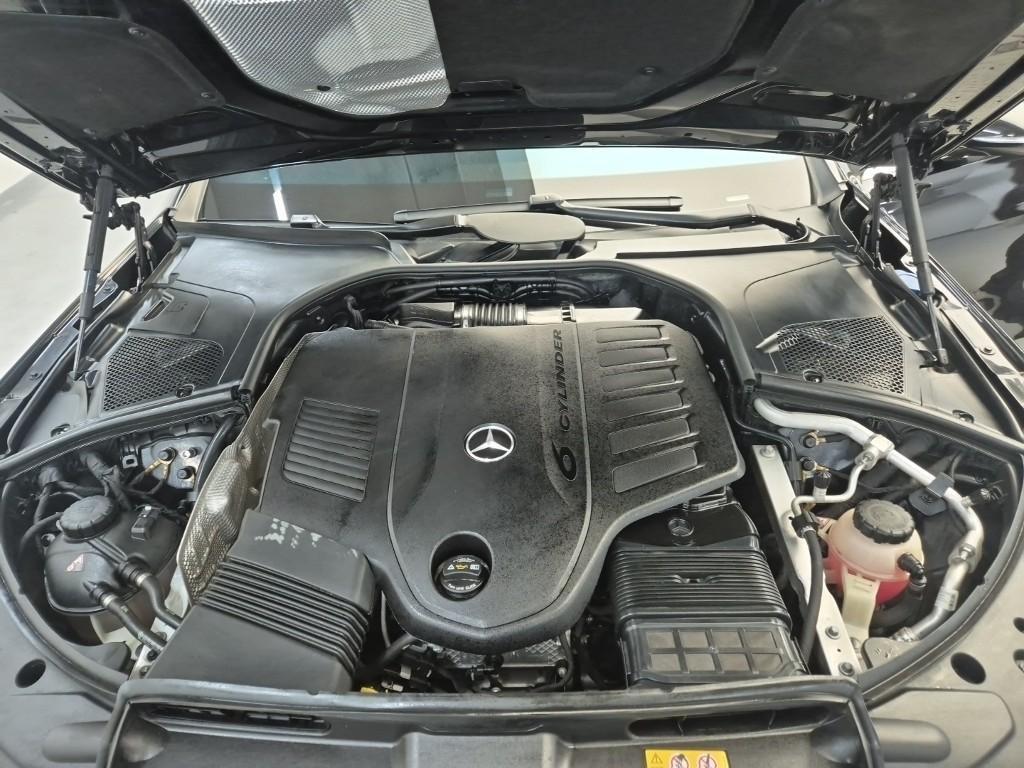 Mercedes Benz S Class - Vista 5