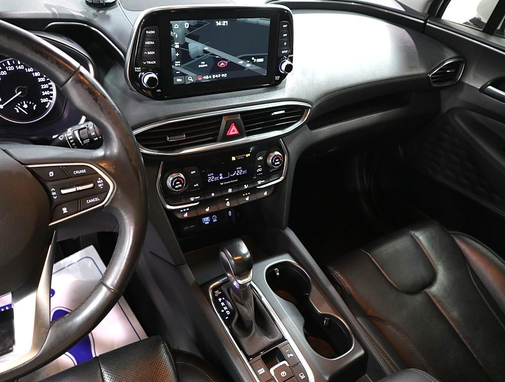 HYUNDAI Santa Fe - Vista 10