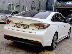 HYUNDAI Sonata - Vista 8