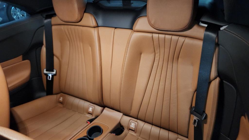 Mercedes Benz E class - Vista 11