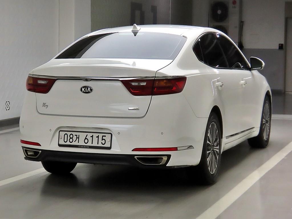 KIA K7 - Vista 4